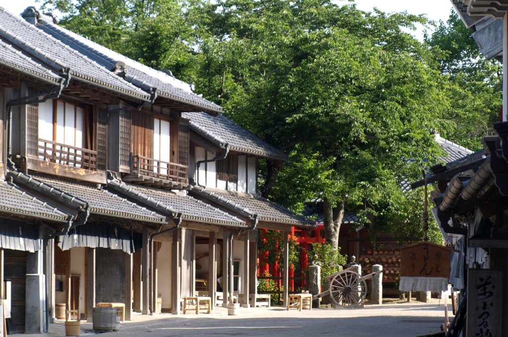 古き日本の町並み